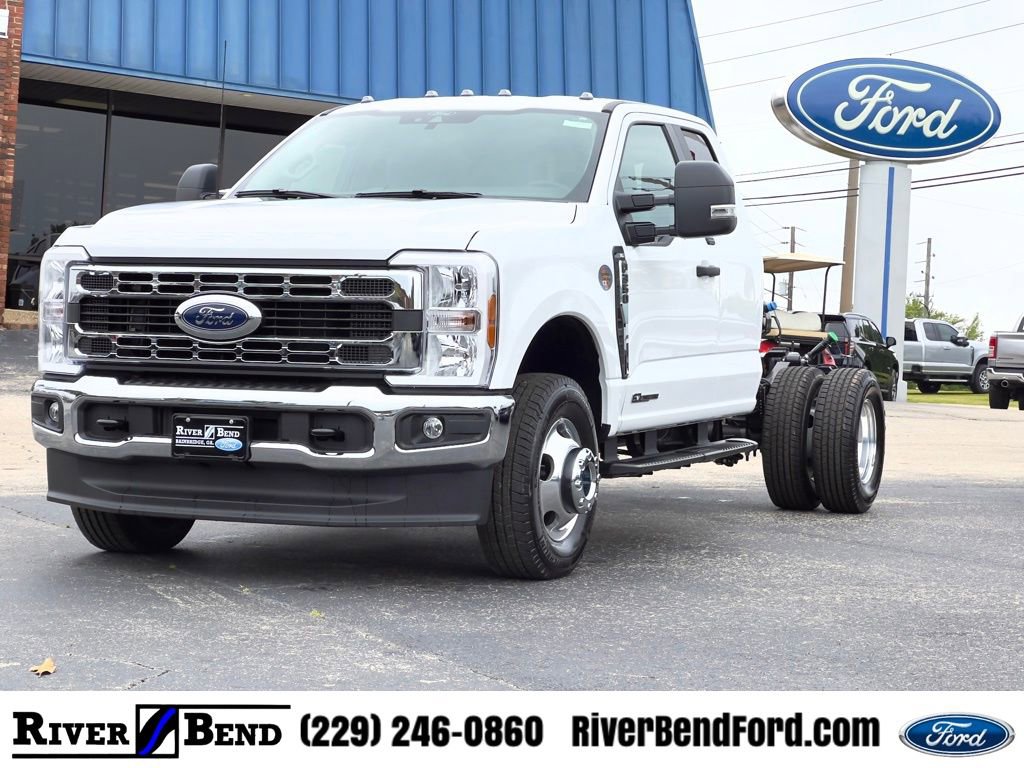 New 2026 Ford F350 XL w/ XL Chrome Package AWD/4WD image 1