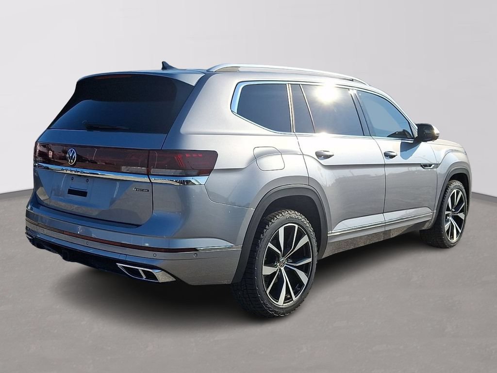 Used 2024 Volkswagen Atlas SEL Premium R-Line AWD/4WD image 6