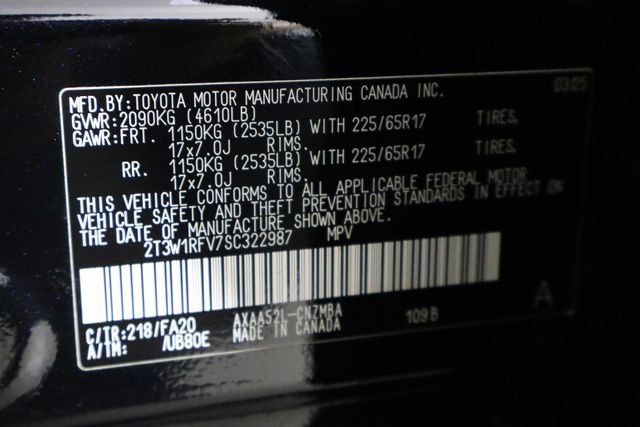 Used 2025 Toyota RAV4 XLE FWD image 34