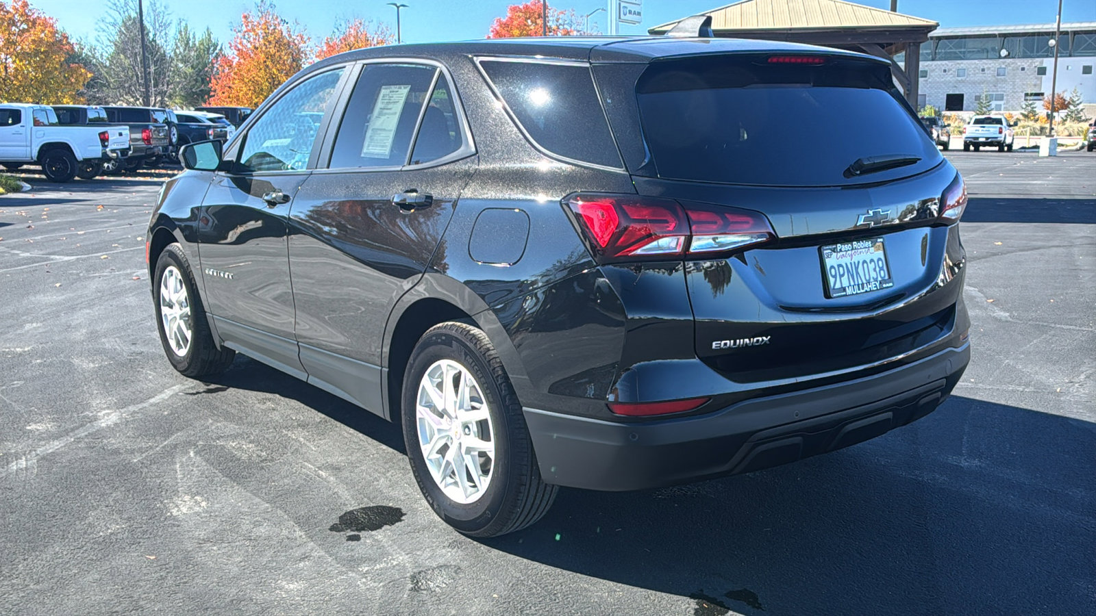 Used 2024 Chevrolet Equinox LS w/ LS Convenience Package image 5