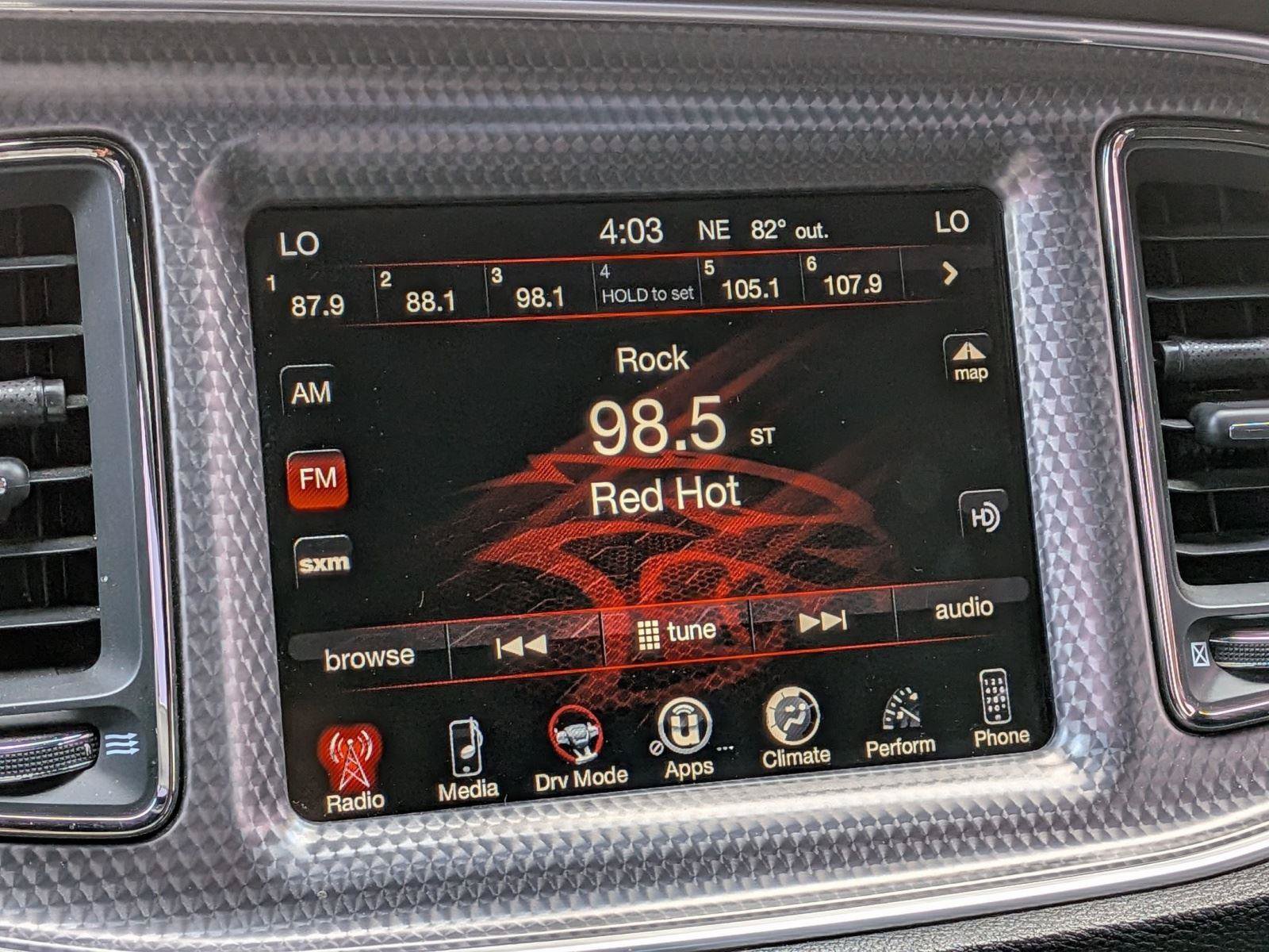 Used 2015 Dodge Challenger SRT Hellcat RWD image 19