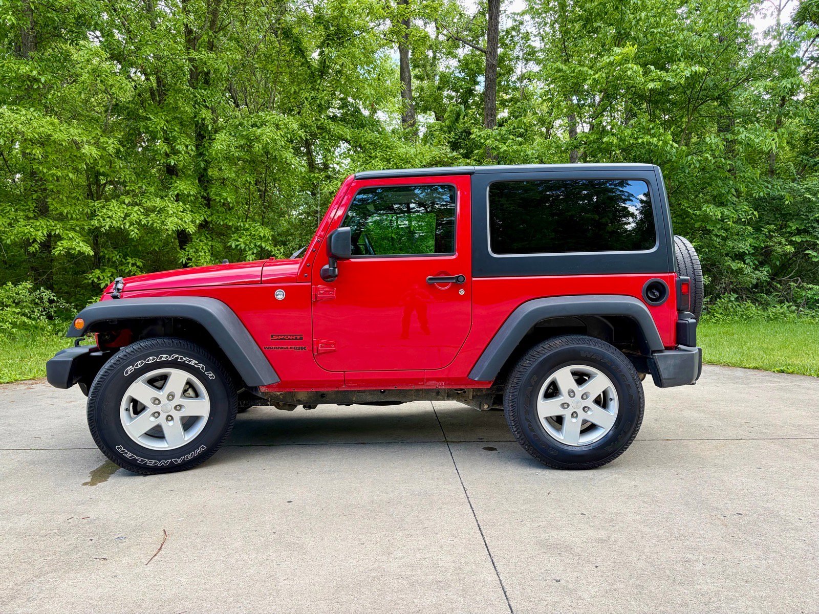 Used 2018 Jeep Wrangler Sport AWD/4WD image 8