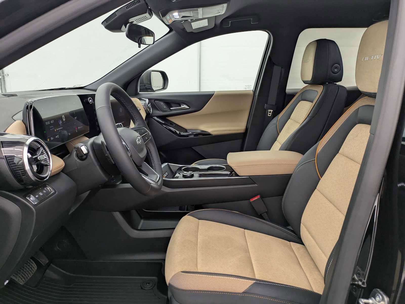 New 2026 Chevrolet Equinox ACTIV AWD/4WD image 17