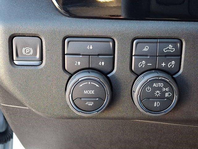 Certified 2025 Chevrolet Silverado 2500 LT w/ All Star Edition image 24