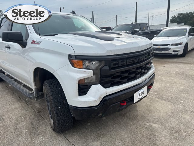 Used 2024 Chevrolet Silverado 1500 Custom Trail Boss AWD/4WD image 43
