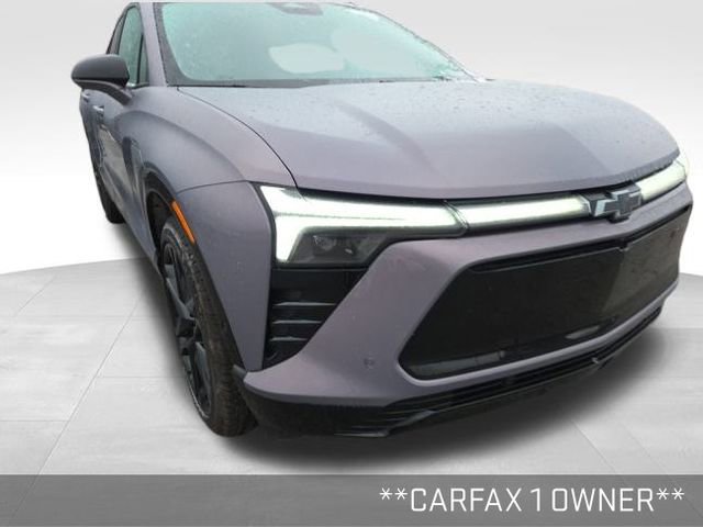 Used 2025 Chevrolet Blazer EV RS w/ Super Cruise Package image 2