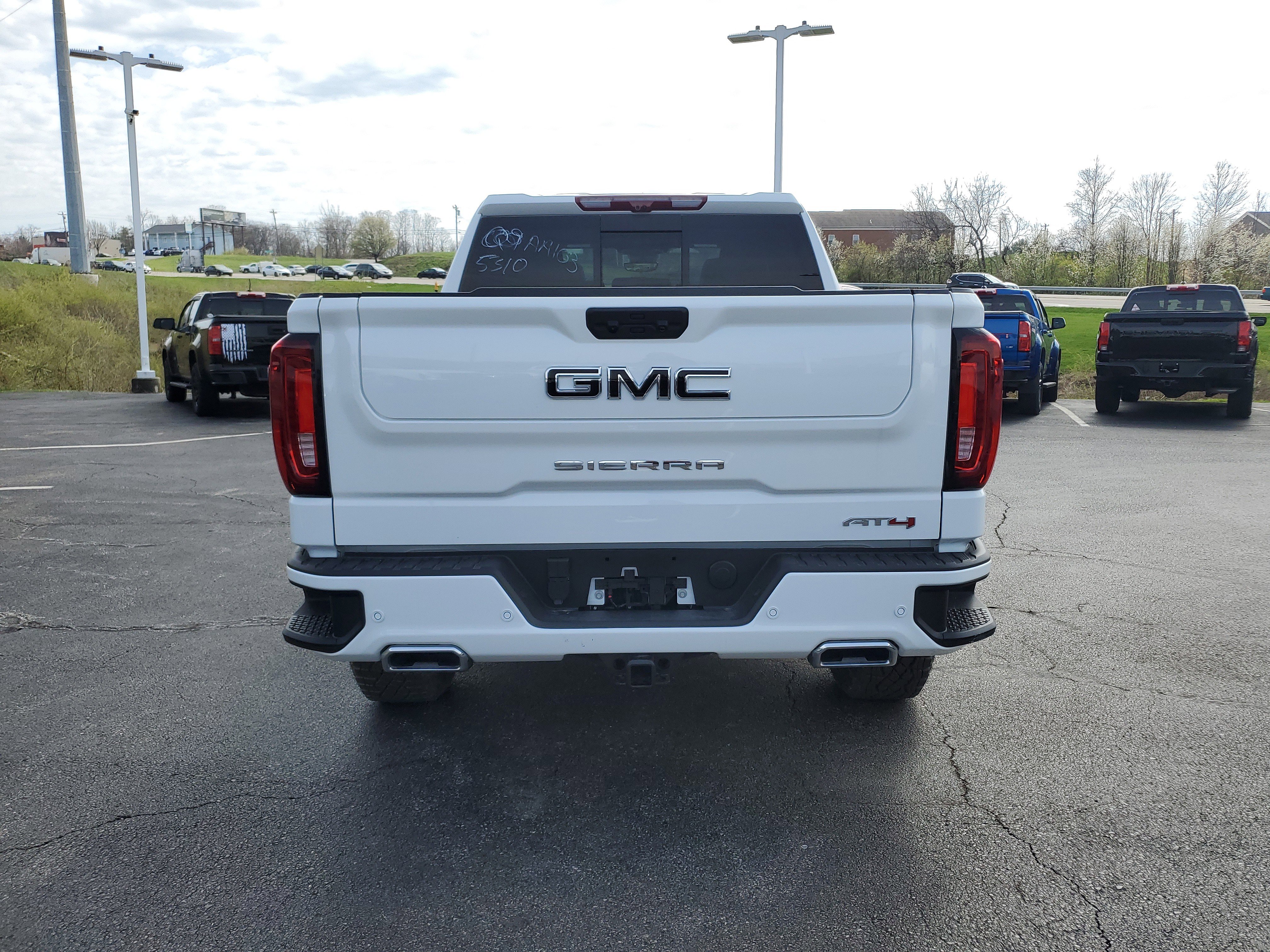 New 2026 GMC Sierra 1500 AT4 w/ AT4 Premium Package image 5