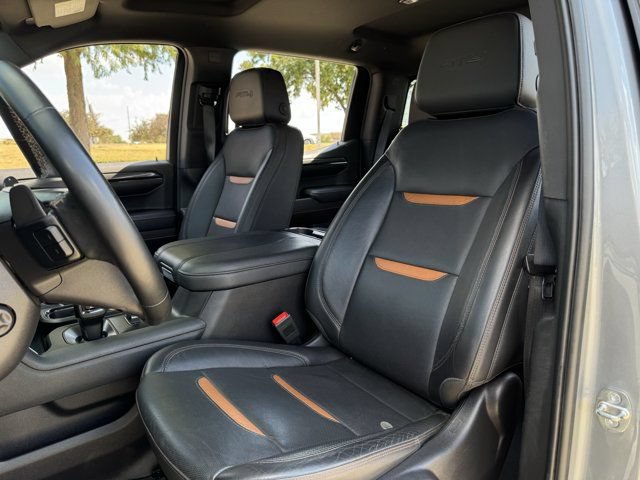 Used 2024 GMC Sierra 1500 AT4 w/ AT4 Premium Package AWD/4WD image 27