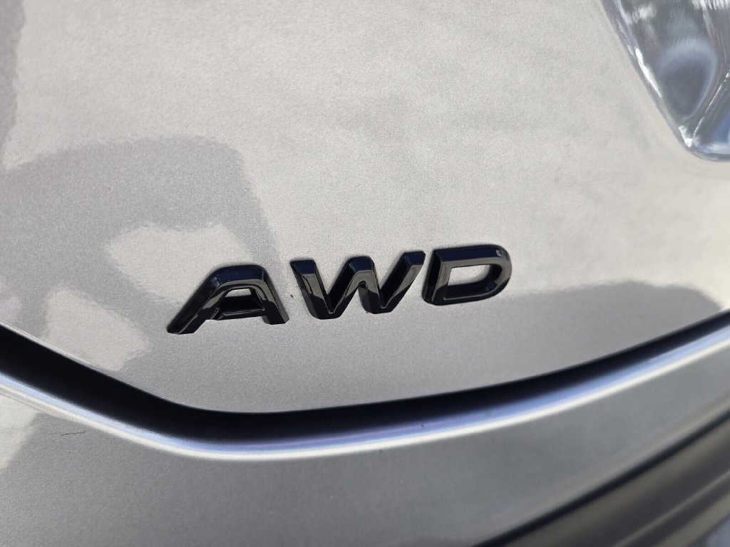 Certified 2025 Honda Pilot Sport image 13
