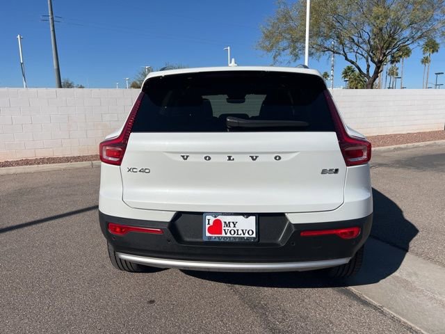 New 2025 Volvo XC40 B5 Core w/ Protection Package Premier image 5