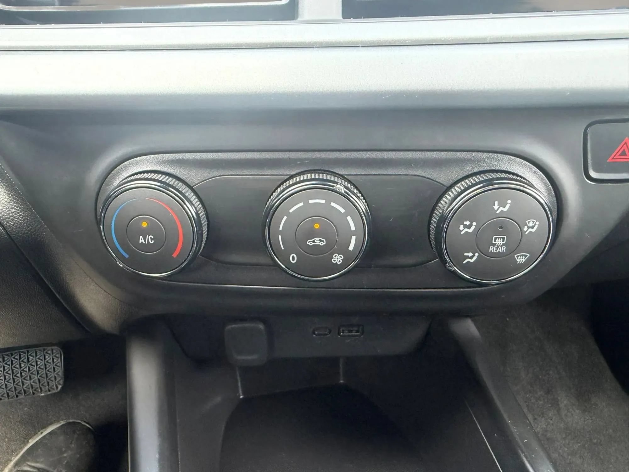 Used 2024 Chevrolet Trax LS w/ Driver Confidence Package FWD image 19