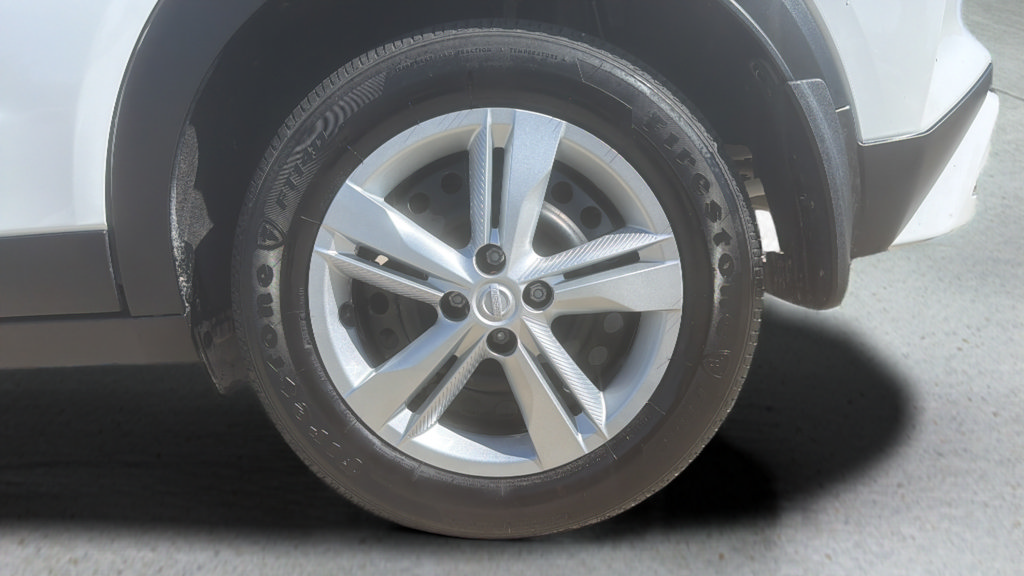 Certified 2025 Nissan Kicks Play S FWD image 26