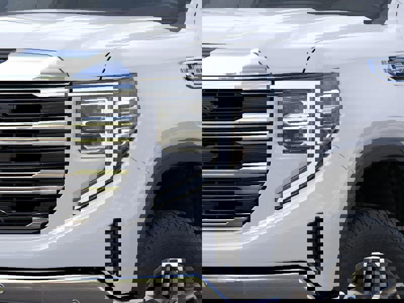 New 2026 GMC Sierra 1500 SLT image 10