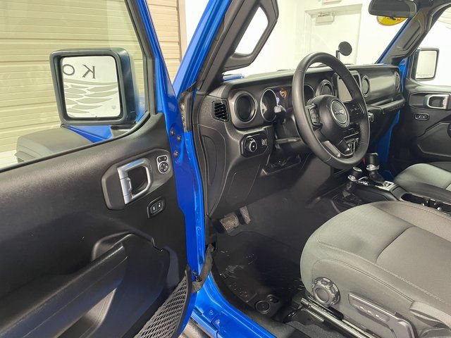 Used 2023 Jeep Wrangler Unlimited Sport AWD/4WD image 10