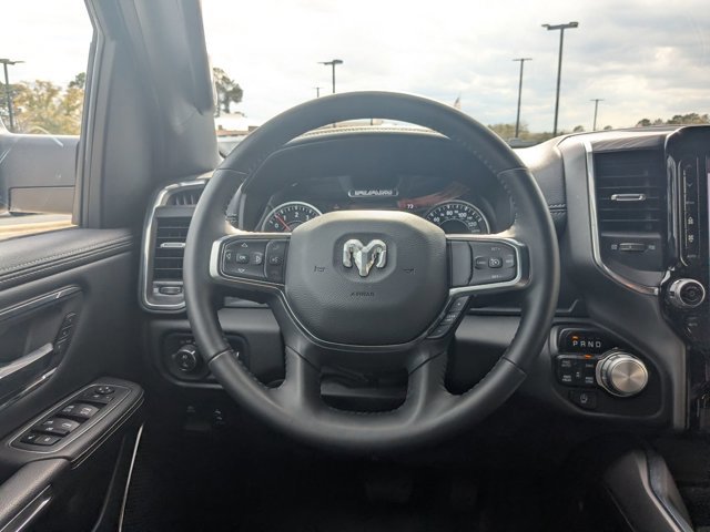 Used 2024 RAM 1500 Laramie image 12