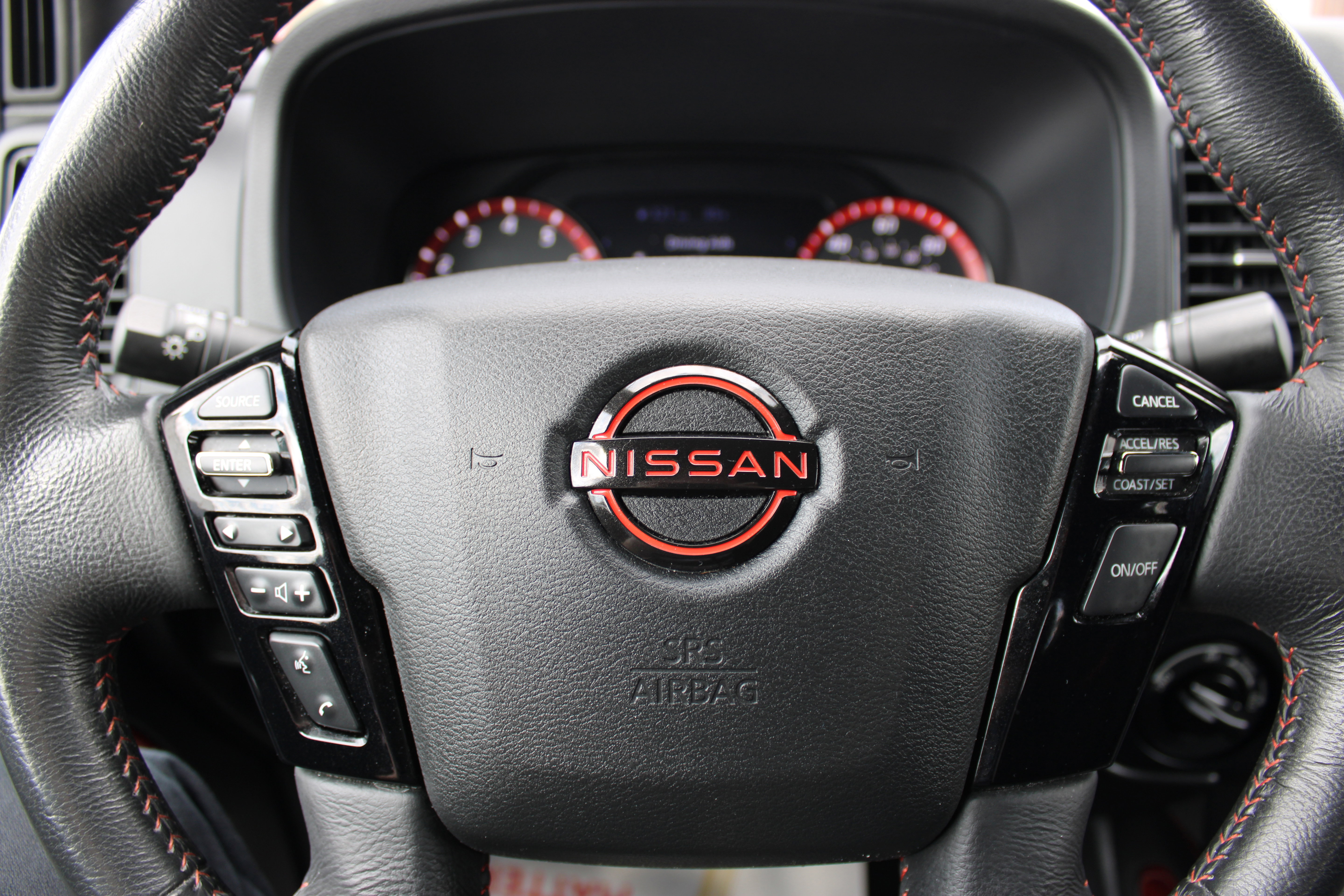 Certified 2022 Nissan Frontier PRO-4X w/ Off-Road Protection Package image 24