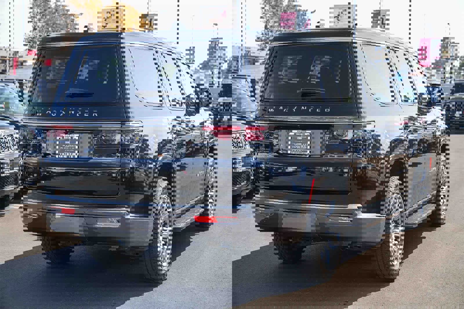 Used 2022 Jeep Wagoneer Series II image 4