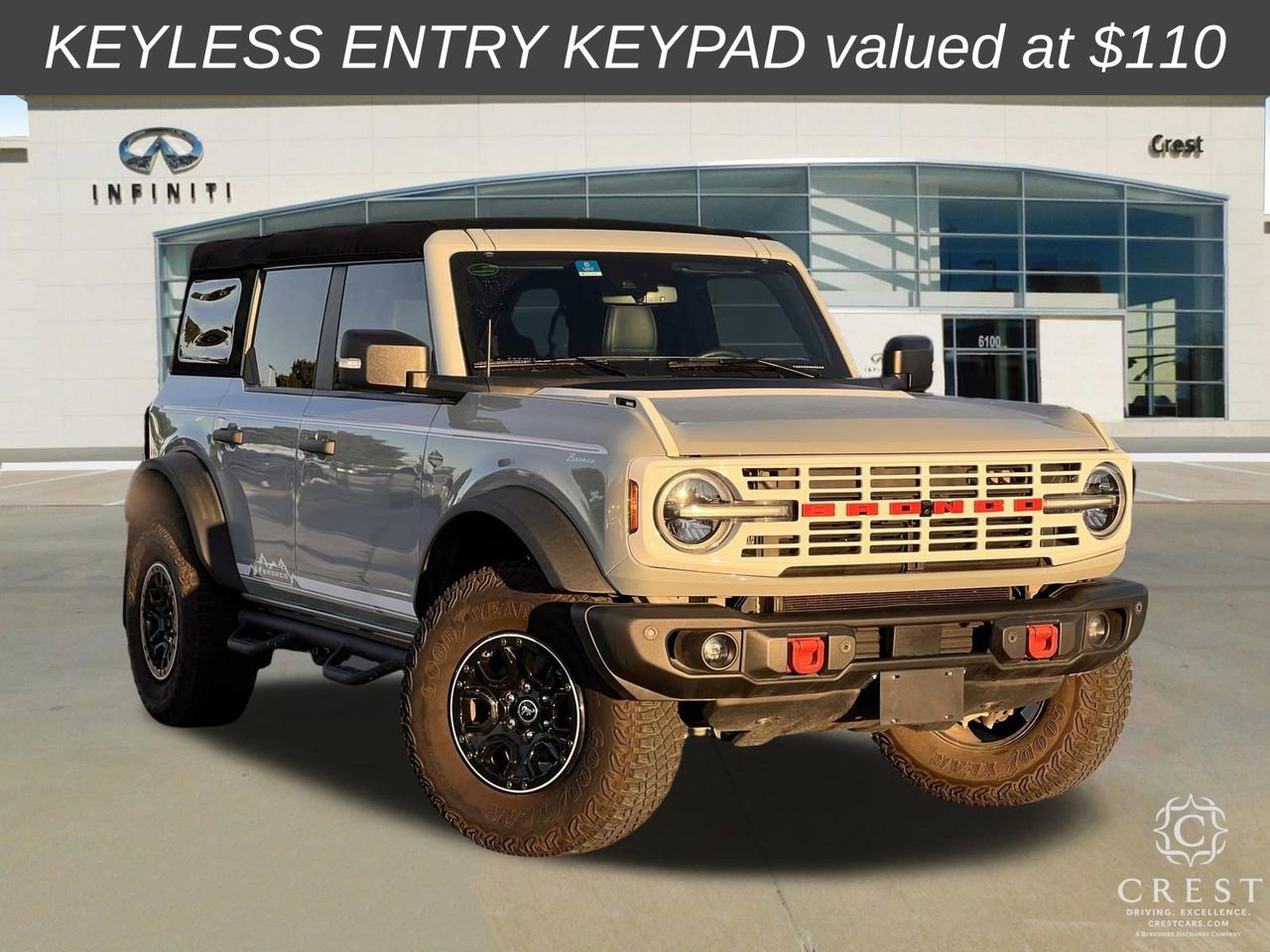 Used 2023 Ford Bronco Wildtrak image 2