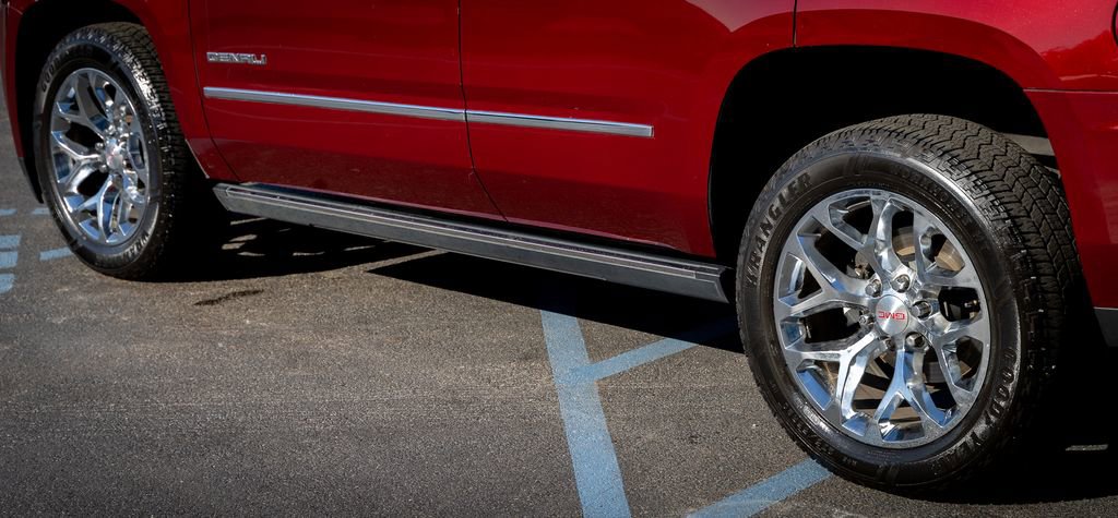 Used 2016 GMC Yukon Denali w/ Open Road Package image 7