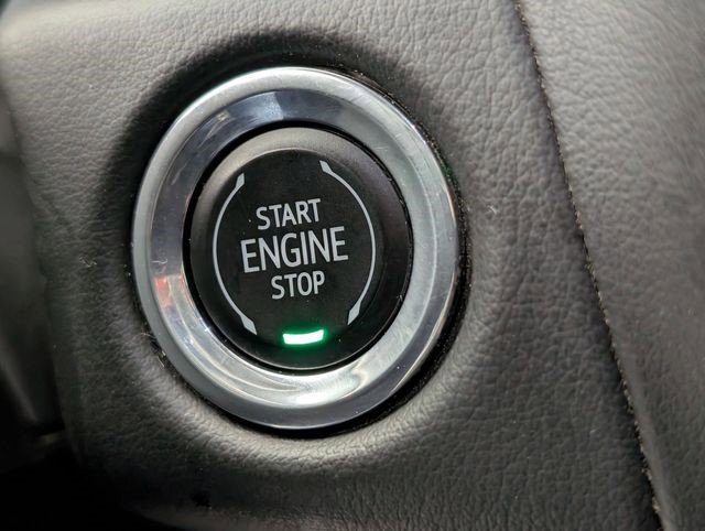 Certified 2023 Chevrolet Suburban Premier image 23