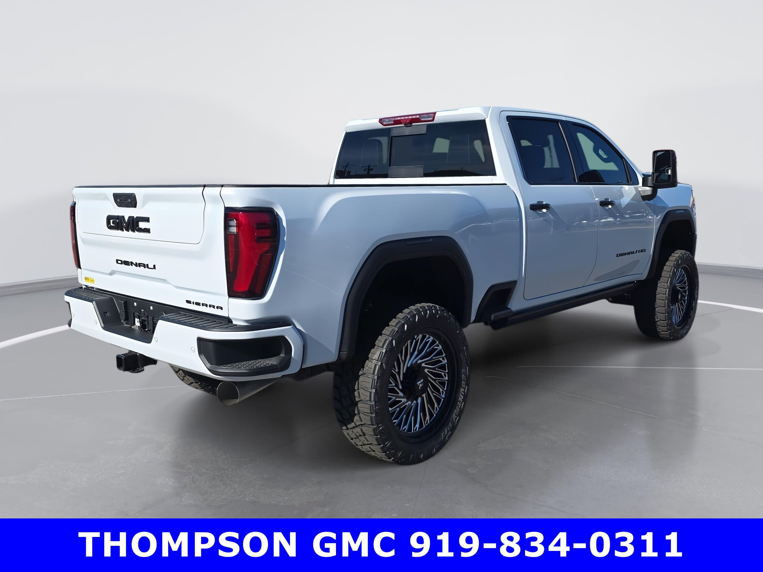 New 2026 GMC Sierra 2500 Denali Ultimate image 3