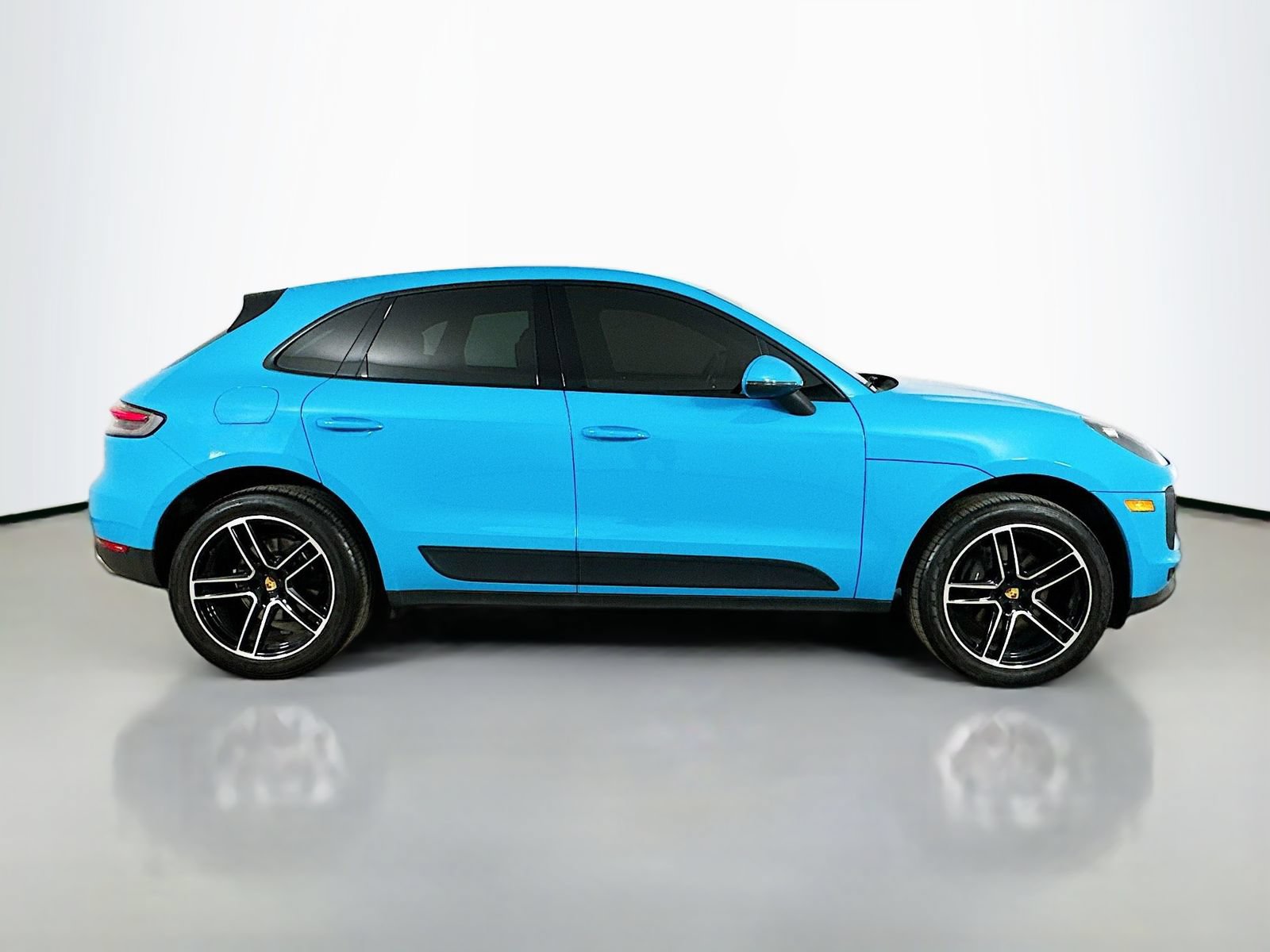 Used 2019 Porsche Macan AWD/4WD image 4