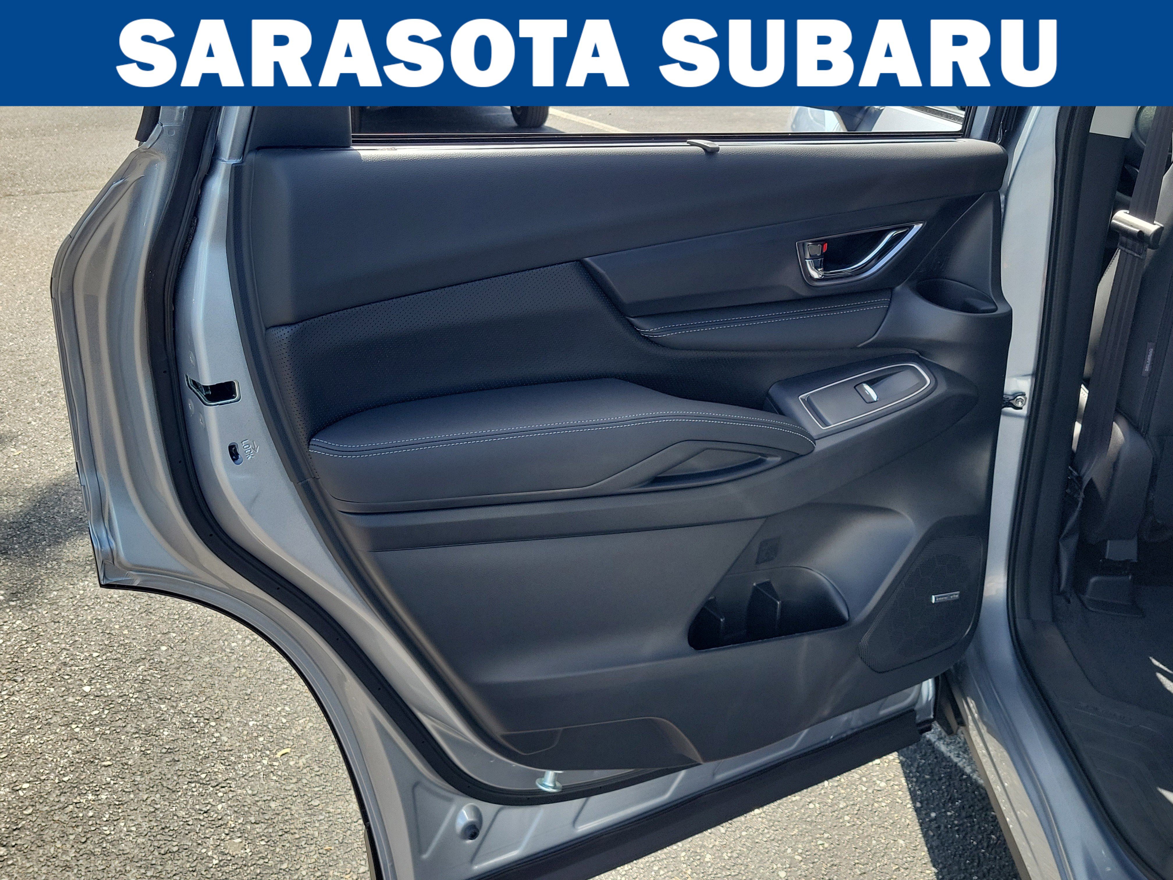 New 2026 Subaru Ascent Limited AWD/4WD image 11