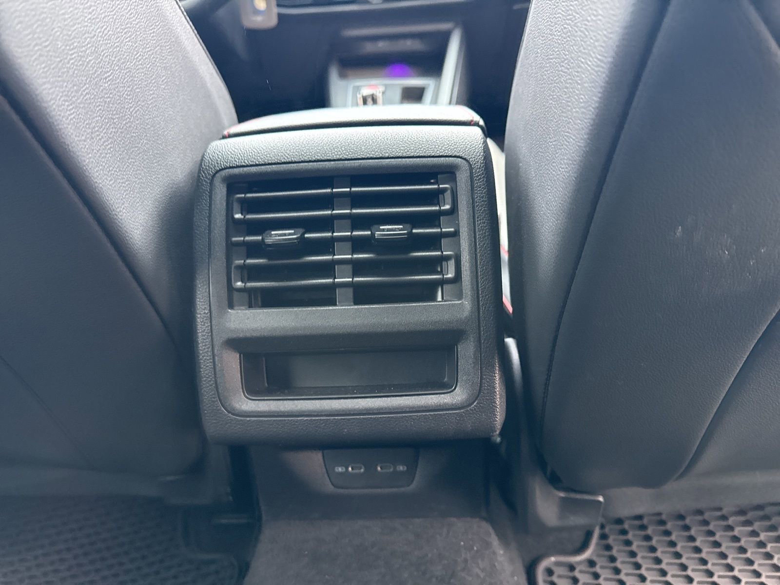 Used 2022 Volkswagen GTI SE image 25