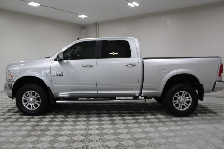 Used 2017 RAM 2500 Laramie w/ Convenience Group AWD/4WD image 8