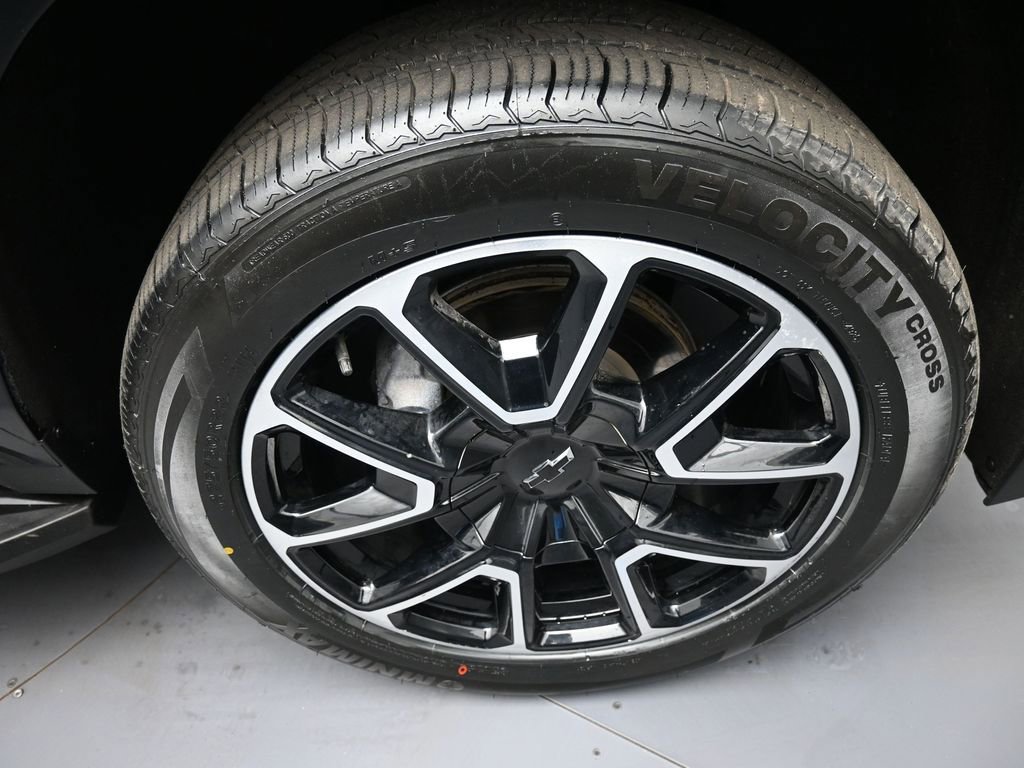 Used 2022 Chevrolet Tahoe RST w/ Luxury Package image 13