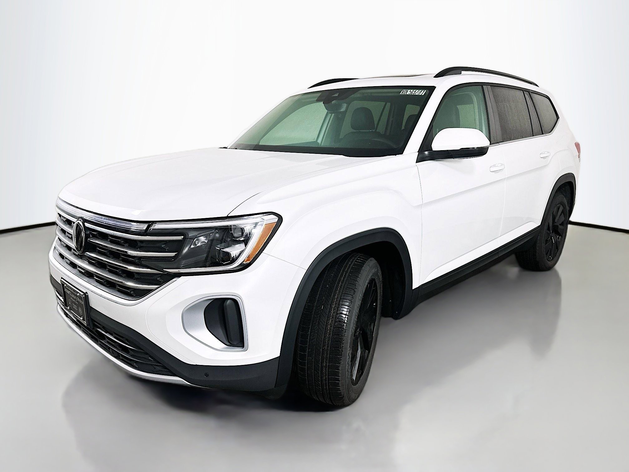 New 2026 Volkswagen Atlas SE image 3