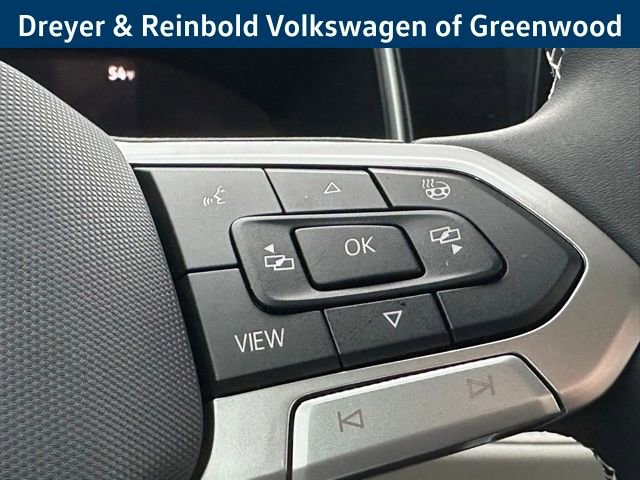 New 2026 Volkswagen Taos SE image 17