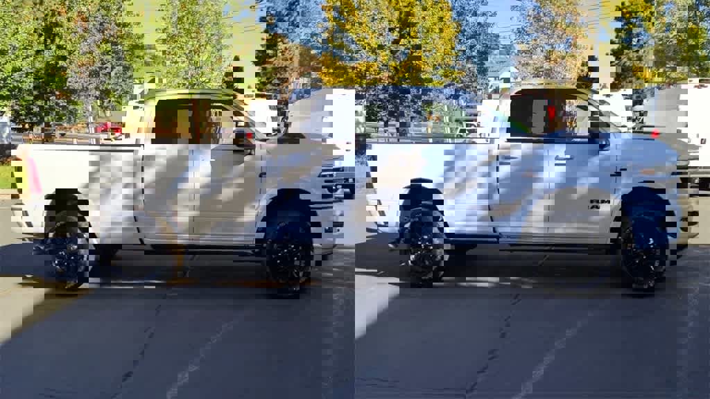 New 2026 RAM 3500 Limited image 2