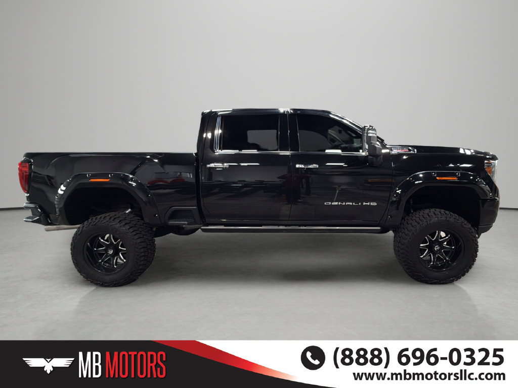 Used 2023 GMC Sierra 3500 Denali w/ Denali Black Diamond Edition AWD/4WD image 5