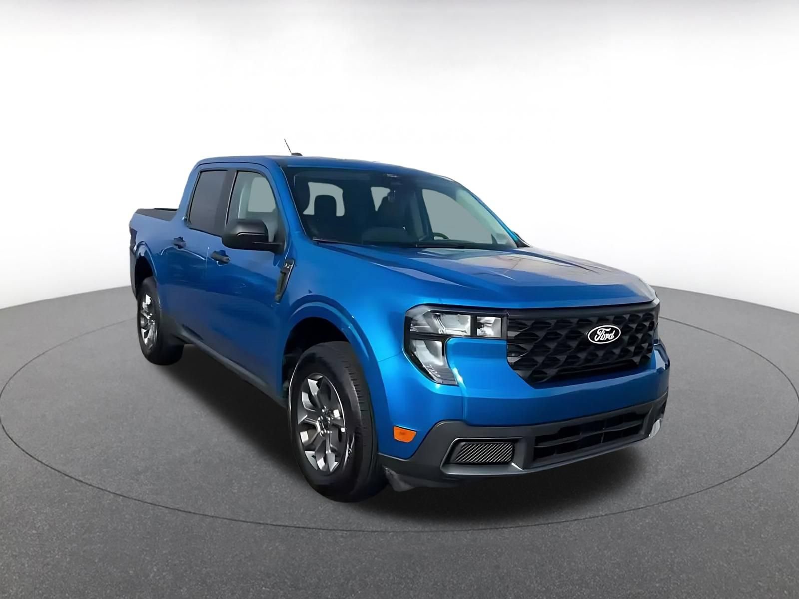 Used 2026 Ford Maverick XLT w/ Equipment Group 301A AWD/4WD image 3
