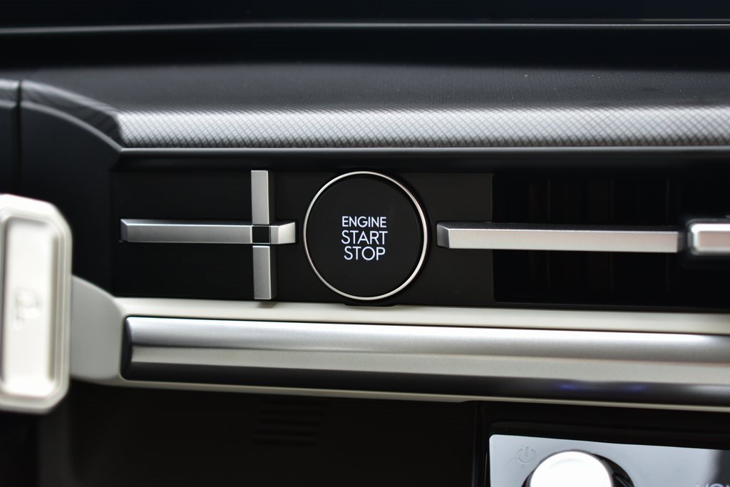 New 2025 Hyundai Santa Fe SEL image 36