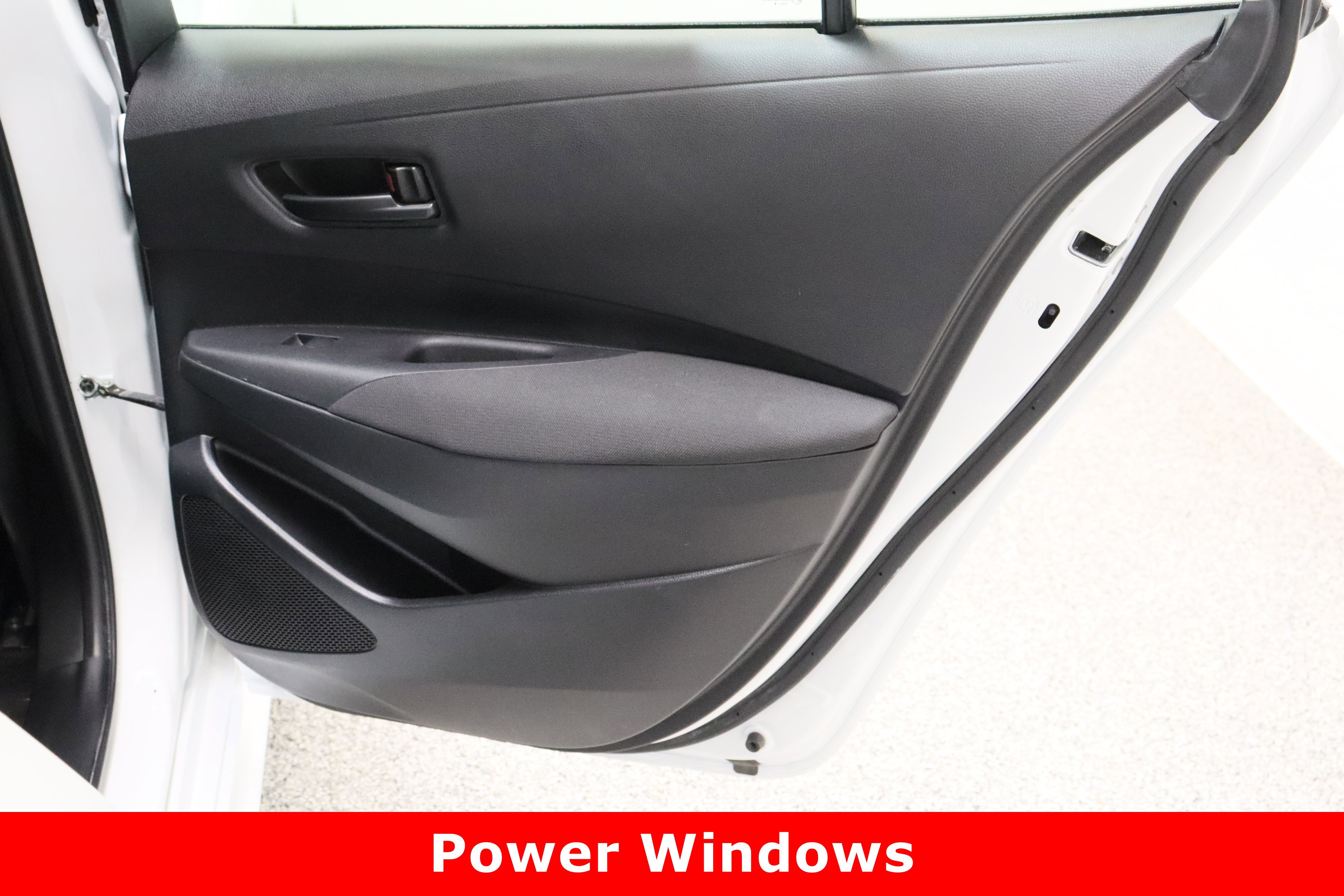 Used 2024 Toyota Corolla LE image 29