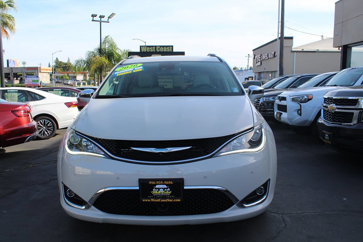 Used 2020 Chrysler Pacifica Limited w/ Advanced Safetytec Group FWD image 3