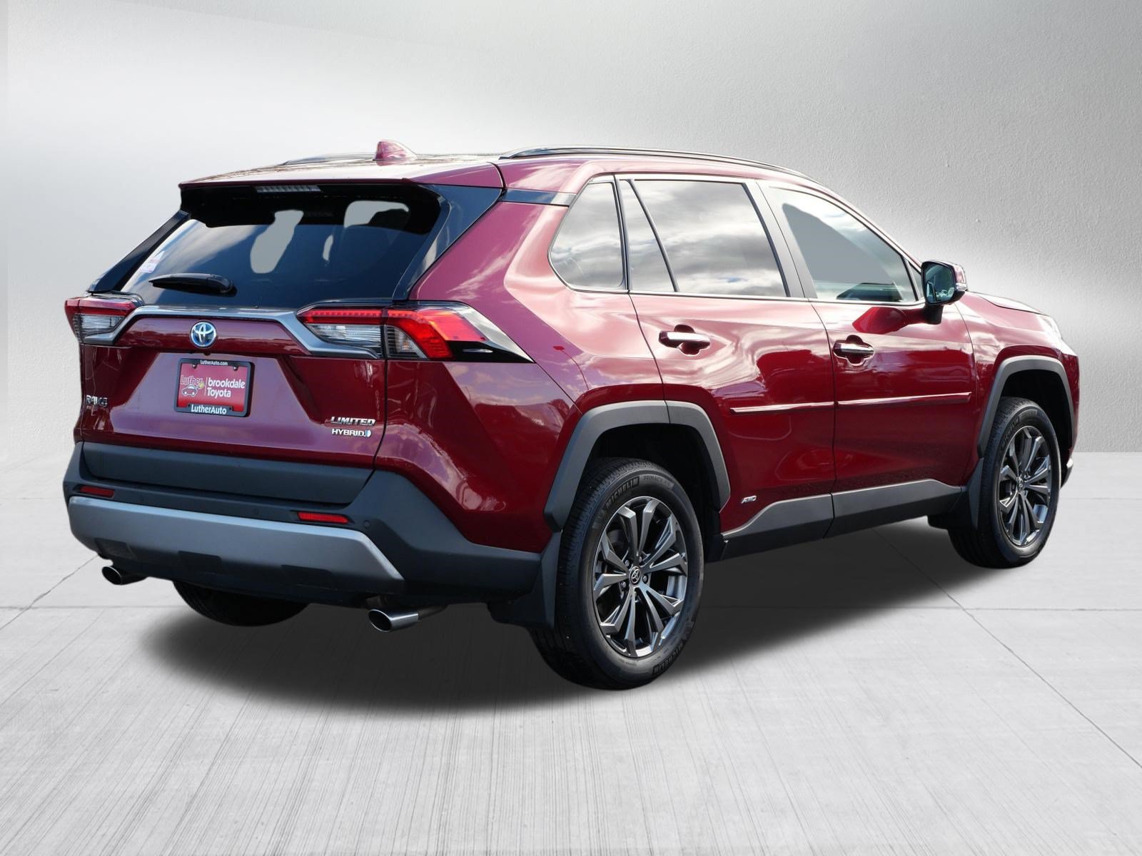 Certified 2024 Toyota RAV4 Limited w/ Advanced Technology Package AWD/4WD image 7