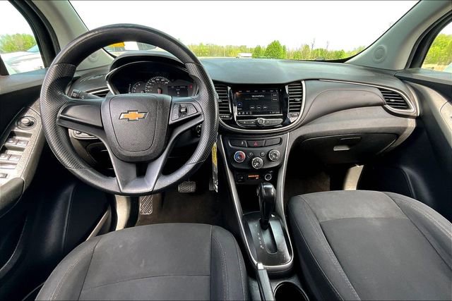 Used 2019 Chevrolet Trax LS image 7