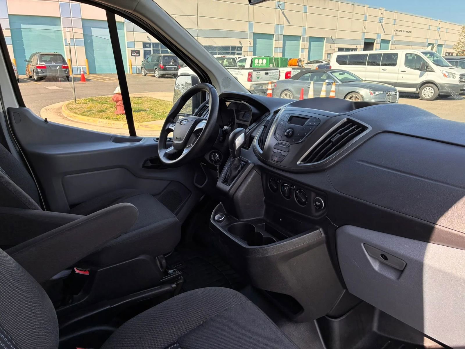 Used 2018 Ford Transit 250 130 Low Roof w/ Exterior Upgrade Package image 12