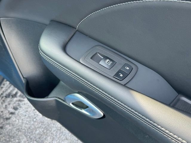 Used 2023 Dodge Challenger R/T w/ Plus Package image 27