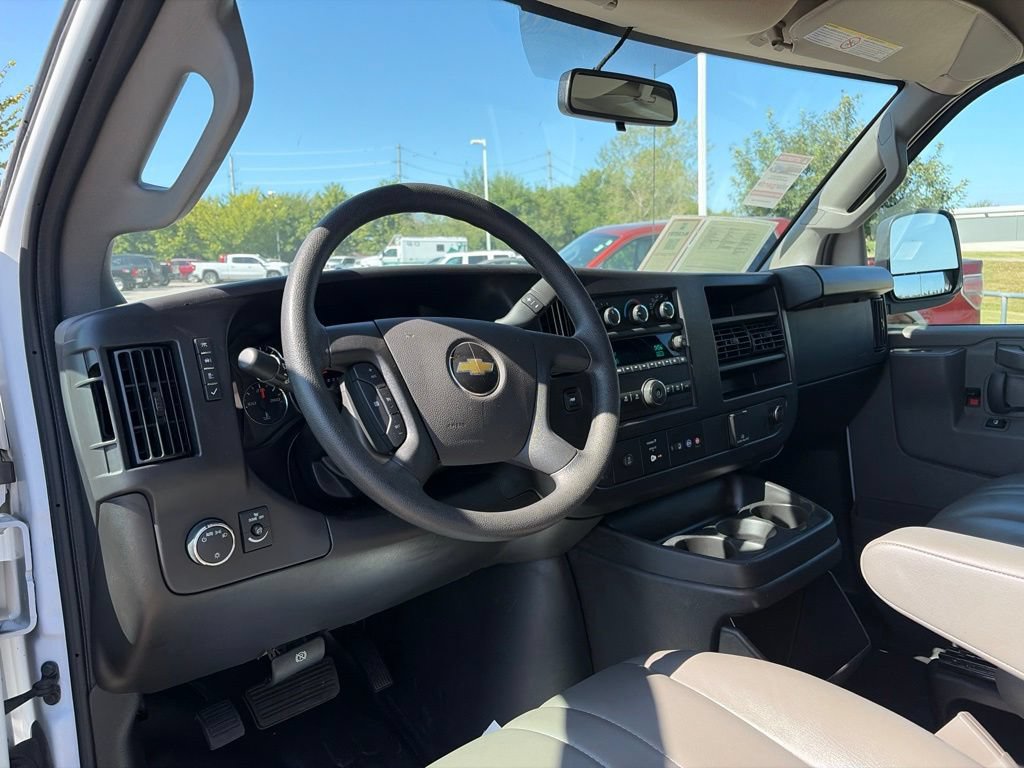 Used 2025 Chevrolet Express 2500 Extended w/ Driver Convenience Package RWD image 32