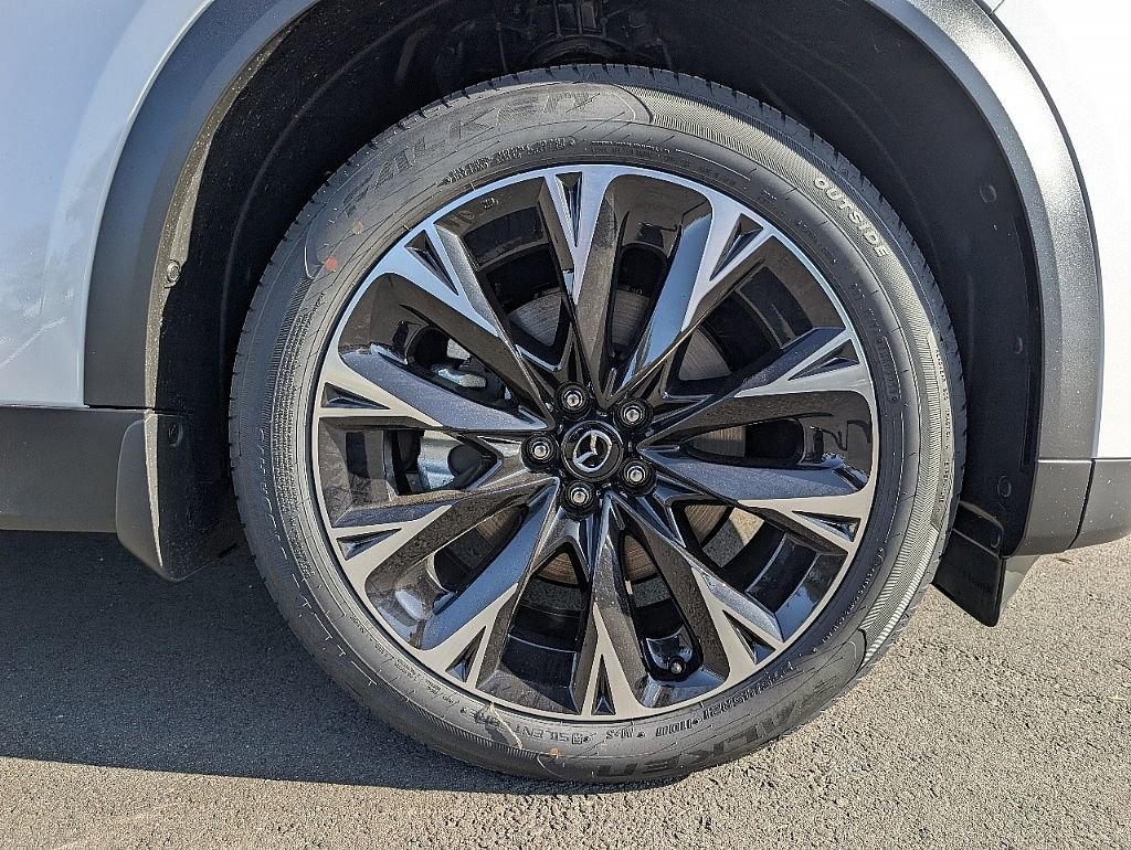 New 2026 MAZDA CX-90 Plug-In Hybrid w/ Premium Plus image 16