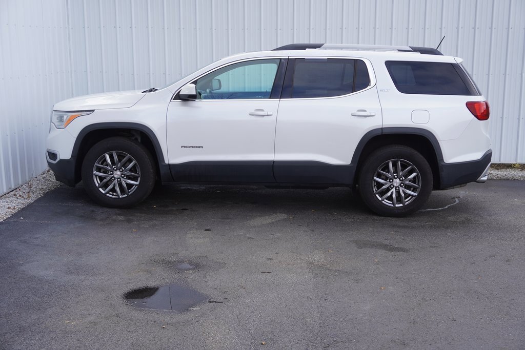 Used 2017 GMC Acadia SLT image 3