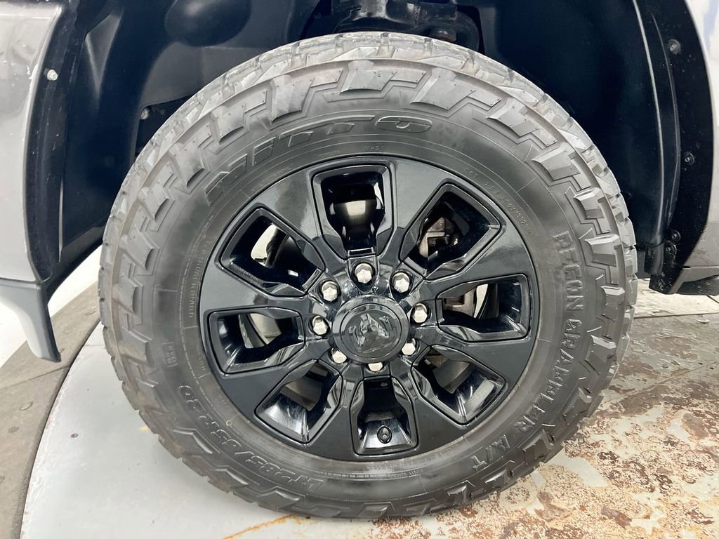Used 2024 RAM 3500 Limited image 28
