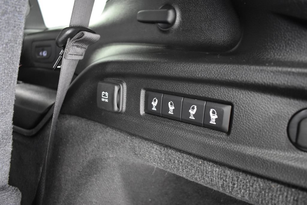 Used 2021 Jeep Grand Cherokee L Overland w/ Luxury Tech Group IV AWD/4WD image 42
