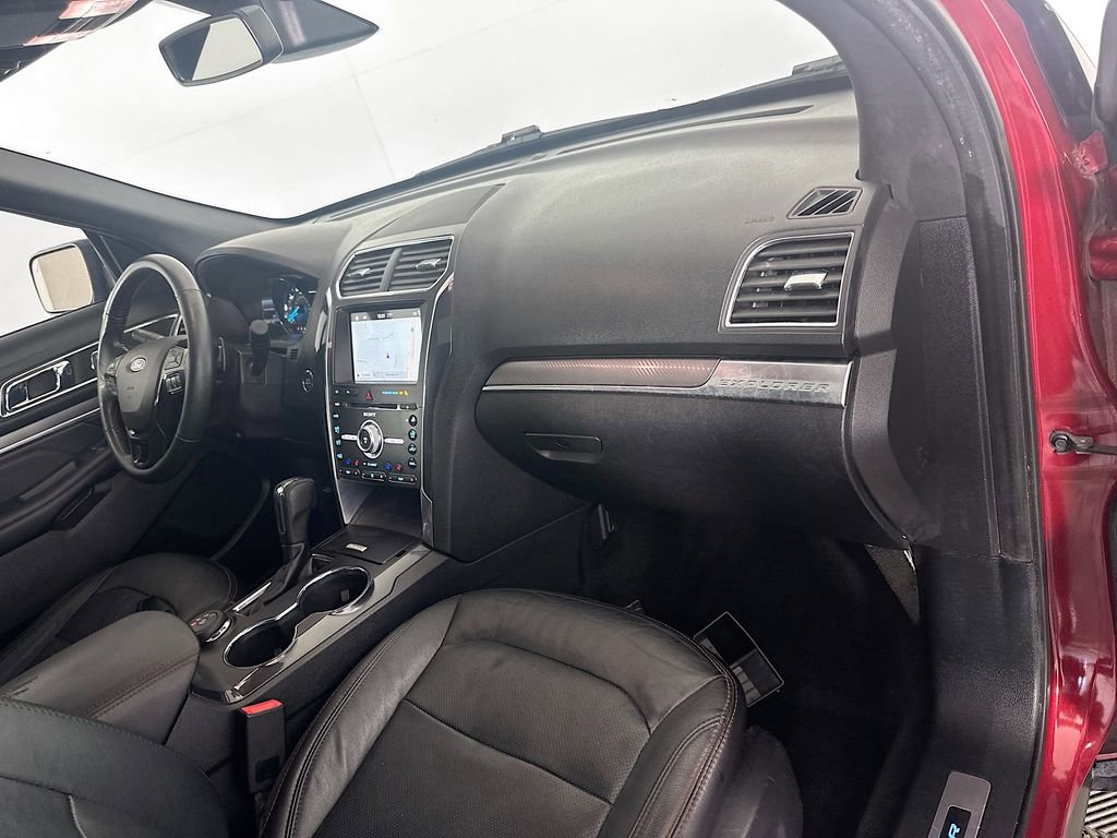 Used 2018 Ford Explorer Sport w/ Equipment Group 401A image 30