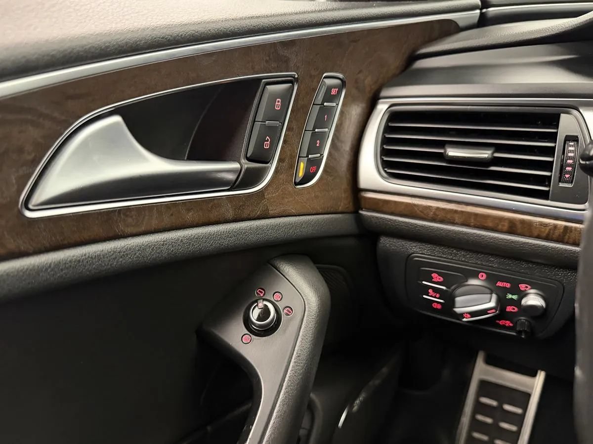 Used 2013 Audi S6 Prestige AWD/4WD image 13