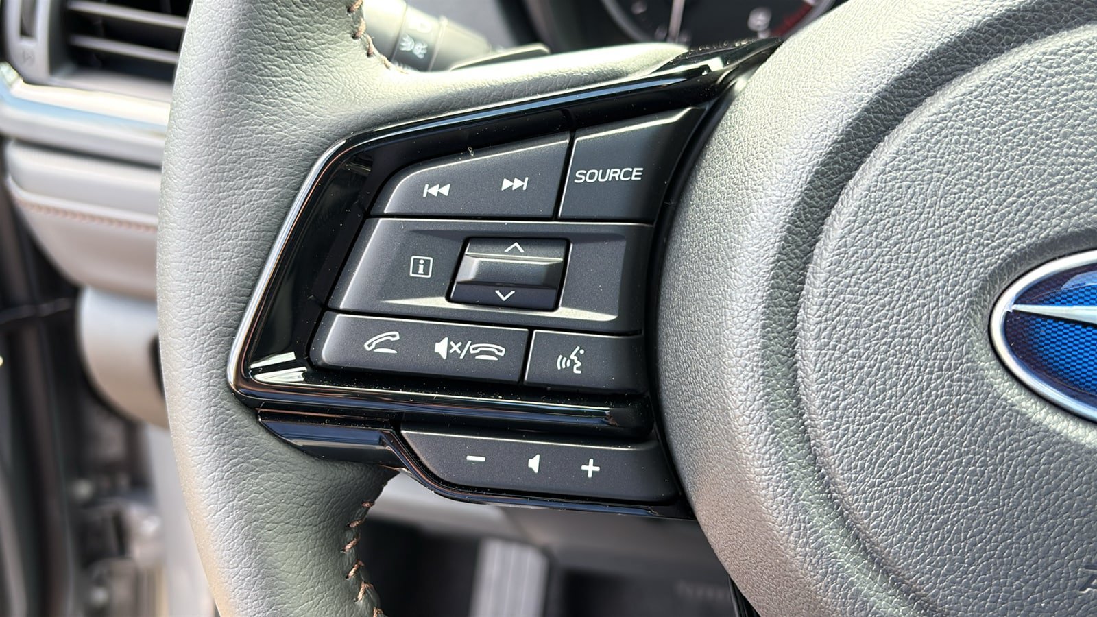 New 2026 Subaru Forester Touring AWD/4WD image 13